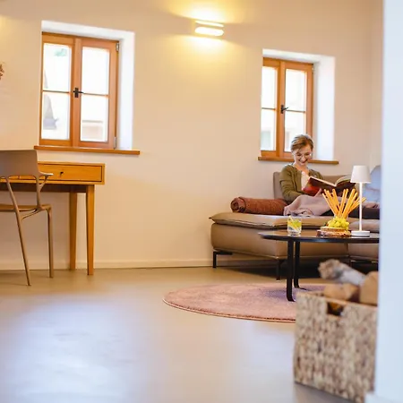 Traumhaftes Mit Sauna Und Whirlpool Refugium Am Rehberg Drachselsried