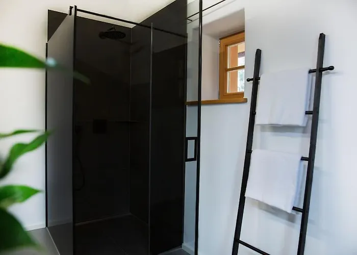 Traumhaftes Mit Sauna Und Whirlpool Refugium Am Rehberg