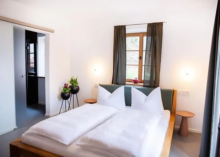 Traumhaftes Mit Sauna Und Whirlpool Refugium Am Rehberg * 德拉塞尔斯里德