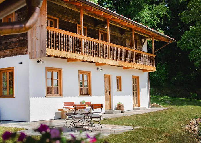 Prázdninový dům Traumhaftes Mit Sauna Und Whirlpool Refugium Am Rehberg Drachselsried